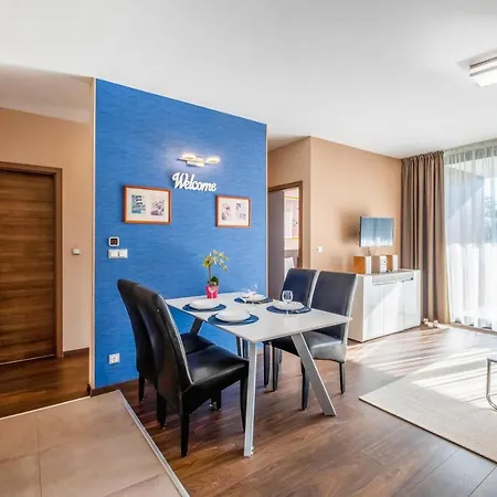 Mf Port Azur Wellness Siófok